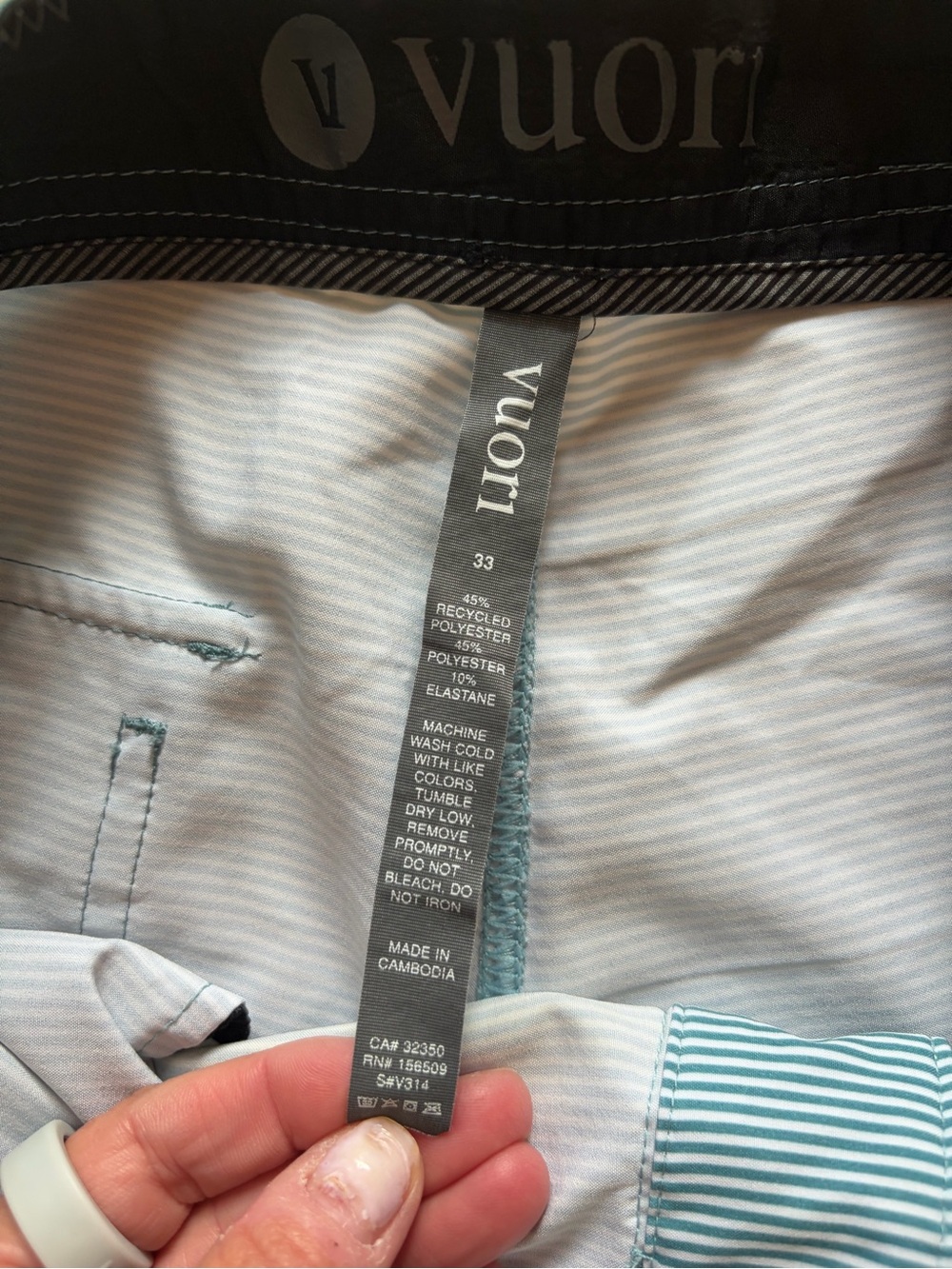 Vuori Mens Cruise Board Short - 33” - Picture 3 of 4